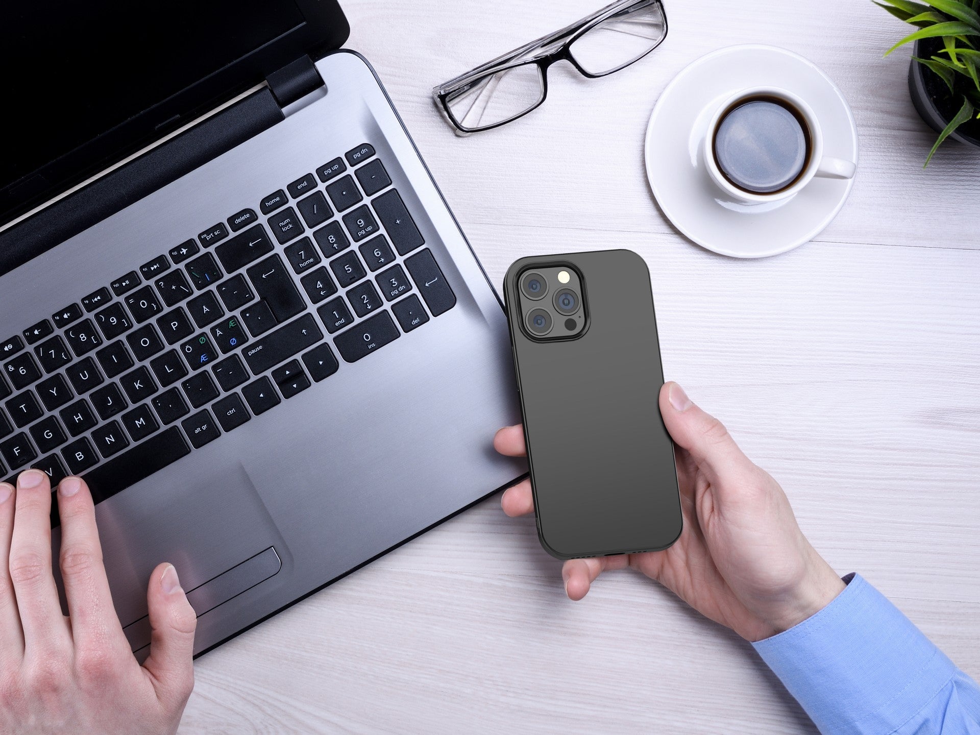 Techancy Suojakuori iPhone XR – KX5601
